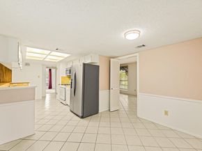 10804 Cobblestone LN, Austin TX 78750