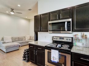 2400 Louis Henna BLVD 305, Round Rock TX 78664