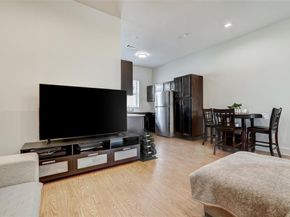 2400 Louis Henna BLVD 305, Round Rock TX 78664