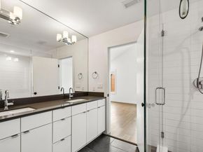 1931 E 38th 1/2 ST 32, Austin TX 78723