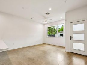 1931 E 38th 1/2 ST 32, Austin TX 78723