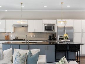 1619 Mohle DR, Austin TX 78703