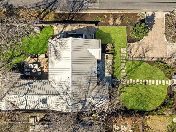 1619 Mohle DR, Austin TX 78703