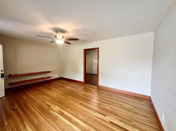 1808 E 38 1/2 St, Austin TX 78722