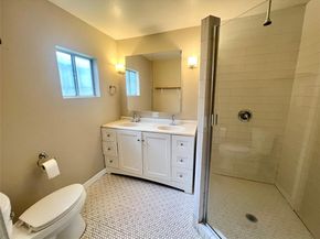 1808 E 38 1/2 St, Austin TX 78722