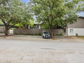 1503 W 9th ST 204, Austin TX 78703