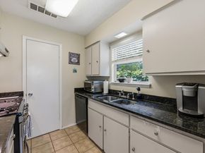 4910 Sylvandale DR, Austin TX 78745