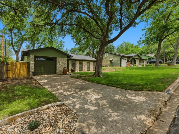 4910 Sylvandale DR, Austin TX 78745