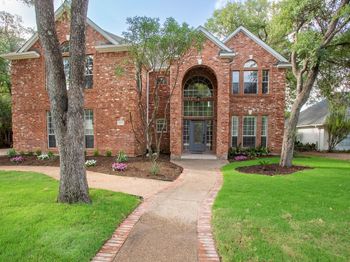 10115 Pinehurst DR
