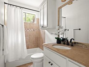 8540 Adirondack TRL 21, Austin TX 78759