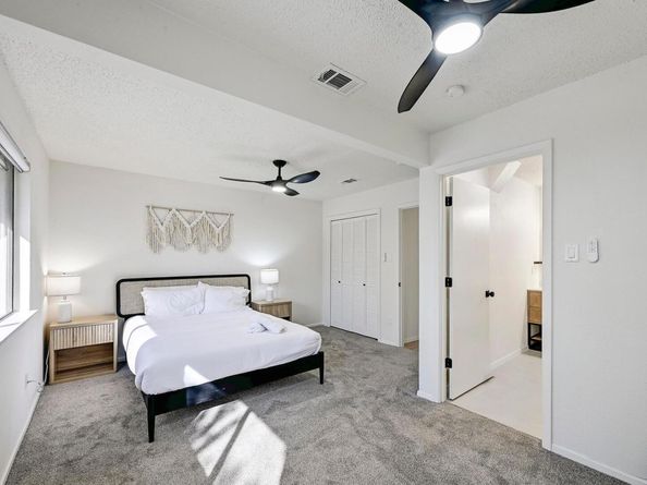 7107 Teaberry DR, Austin TX 78745