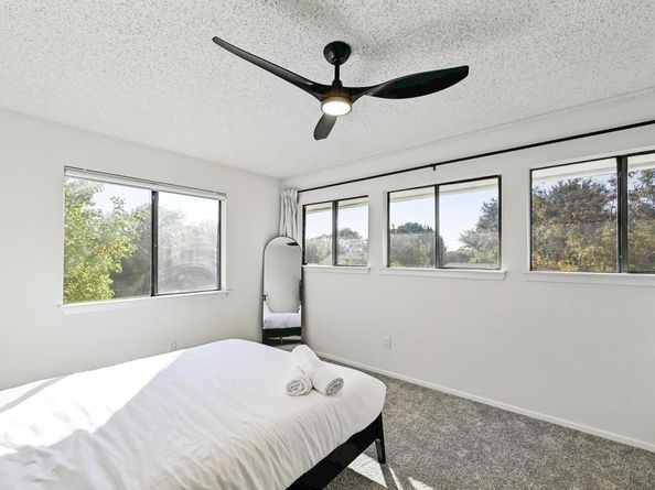 7107 Teaberry DR, Austin TX 78745