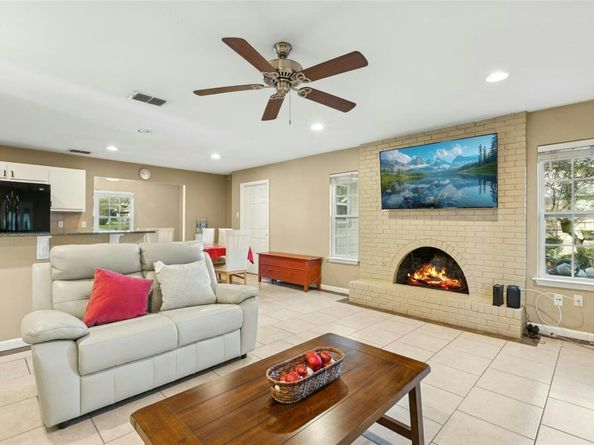 1704 Colony Creek DR, Austin TX 78758