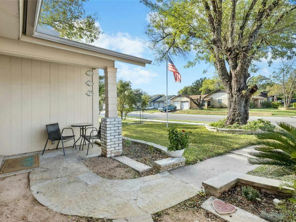 1704 Colony Creek DR, Austin TX 78758