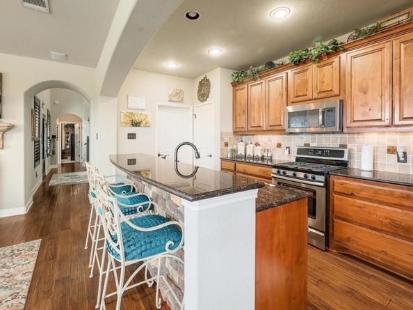 4332 Teravista Club DR 16, Round Rock TX 78665