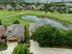 4332 Teravista Club DR 16, Round Rock TX 78665