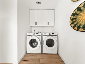 7702 Wynne LN, Austin TX 78745