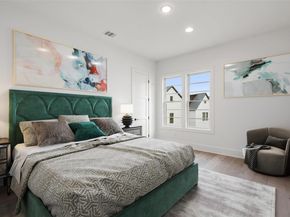 1719 Spyglass DR 14, Austin TX 78746