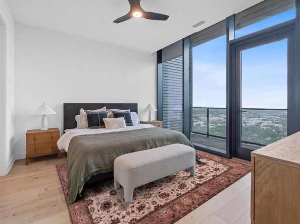 84 East Ave 4004, Austin TX 78701