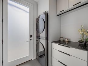 107 W Johanna ST A, Austin TX 78704