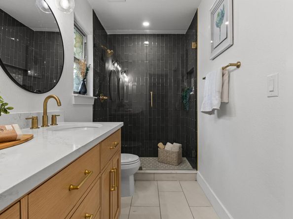 11004 Rustic Manor LN, Austin TX 78750