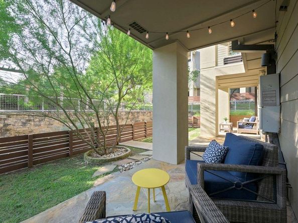 2733 Dulce LN 602, Austin TX 78704