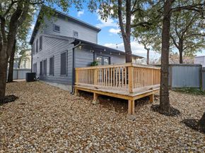 1304 Alamo ST, Austin TX 78702