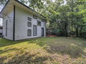 2928 E 13th ST B, Austin TX 78702