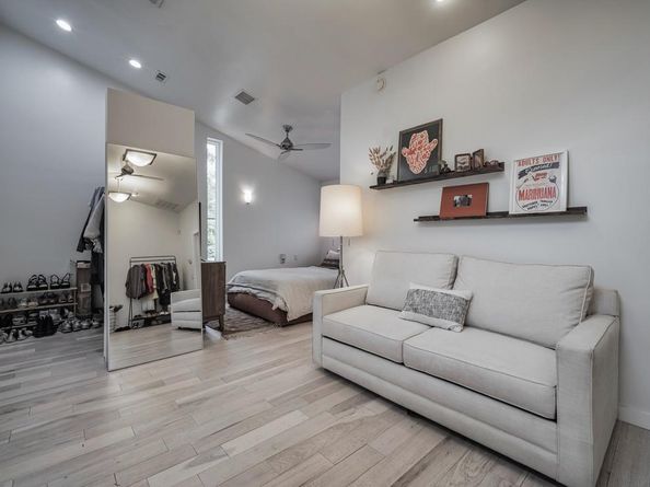 2928 E 13th ST B, Austin TX 78702