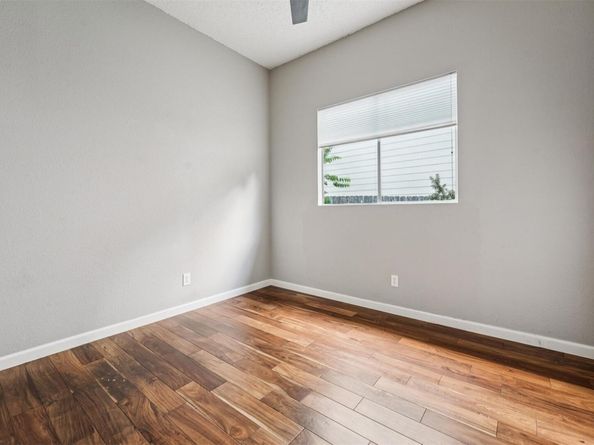 8204 Cahill DR, Austin TX 78729