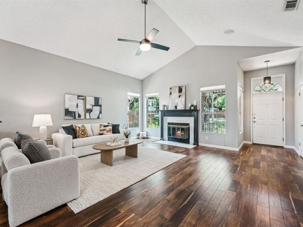 8204 Cahill DR, Austin TX 78729