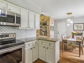 10504 Wagon Gap DR, Austin TX 78750