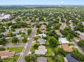 10504 Wagon Gap DR, Austin TX 78750
