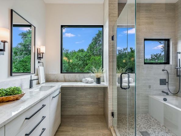 2615 Pembrook TRL, Austin TX 78731