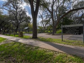 3014 Pin Oak CT, Austin TX 78704