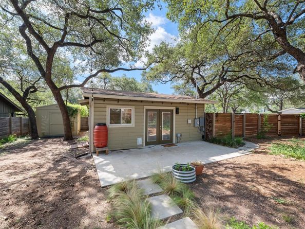 3014 Pin Oak CT, Austin TX 78704