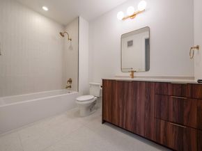 1701 Simond Ave 212, Austin TX 78723