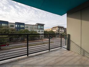 1701 Simond Ave 212, Austin TX 78723