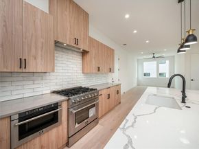 1712 Woodland Ave 1, Austin TX 78741