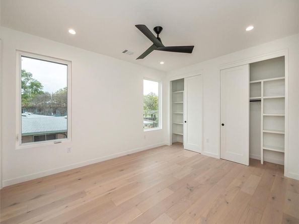 1712 Woodland Ave 1, Austin TX 78741