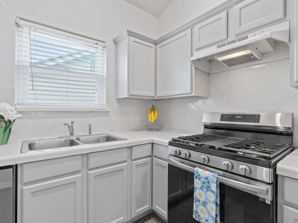 7009 Marejada DR, Austin TX 78724