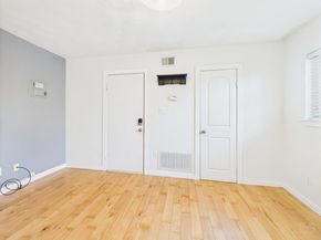 304 E 33rd ST 15, Austin TX 78705
