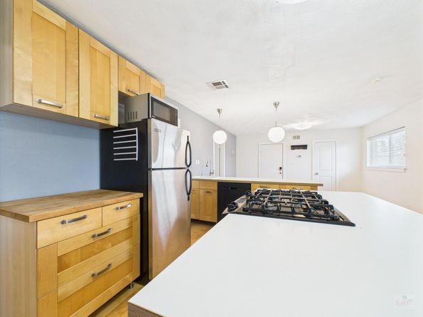 304 E 33rd ST 15, Austin TX 78705