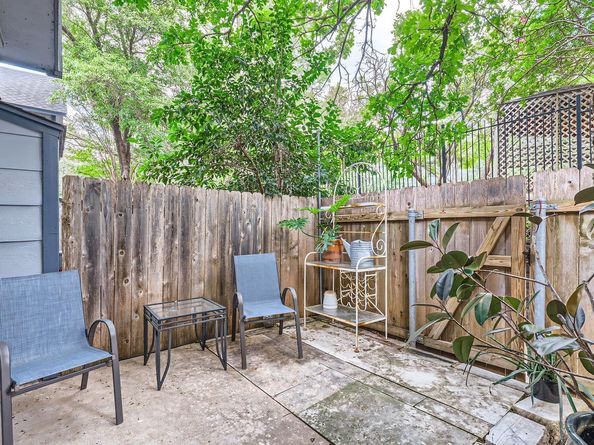 1411 Gracy Farms LN 113, Austin TX 78758