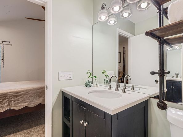 1411 Gracy Farms LN 113, Austin TX 78758