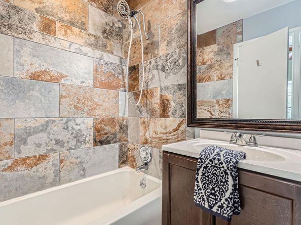 1411 Gracy Farms LN 113, Austin TX 78758