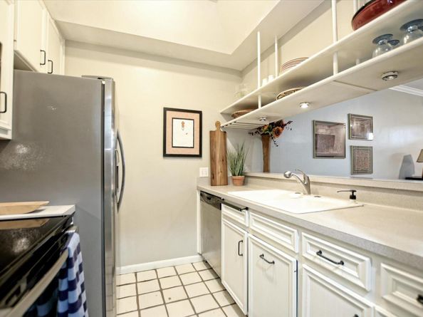 641 W 31st 1/2 ST, Austin TX 78705