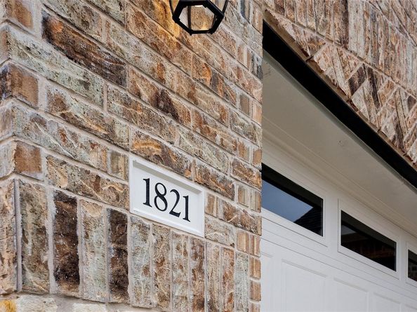 1908 Crooked Creek ST, Leander TX 78641