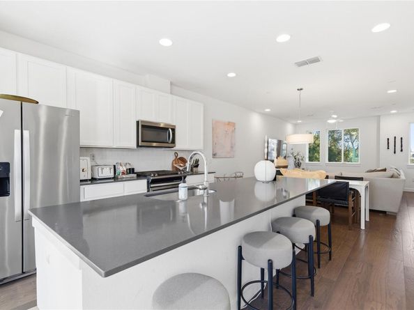 814 N Bluff DR 87, Austin TX 78745