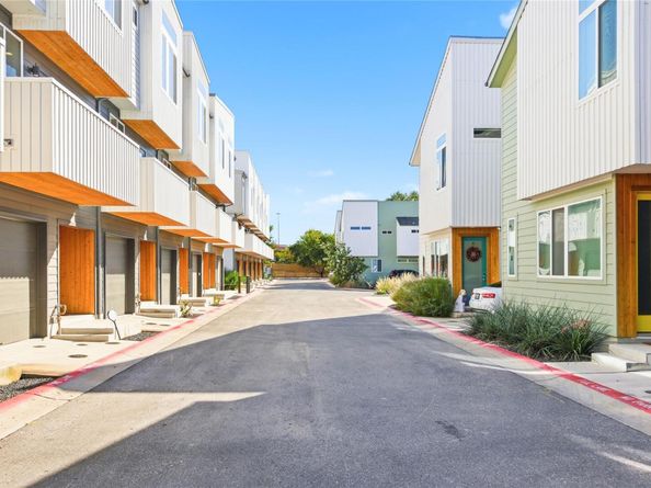 814 N Bluff DR 87, Austin TX 78745